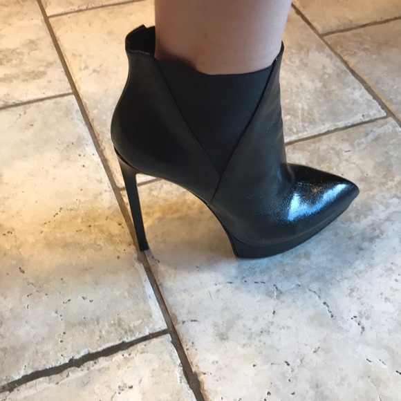 YSL janis Chelsea boots. Black. Size 38.5 (8.5) - Picture 6 of 6